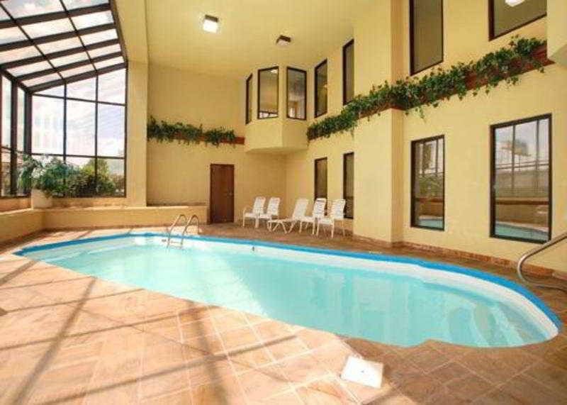 Holiday Inn Express & Suites Indianapolis - East By Ihg Exteriér fotografie